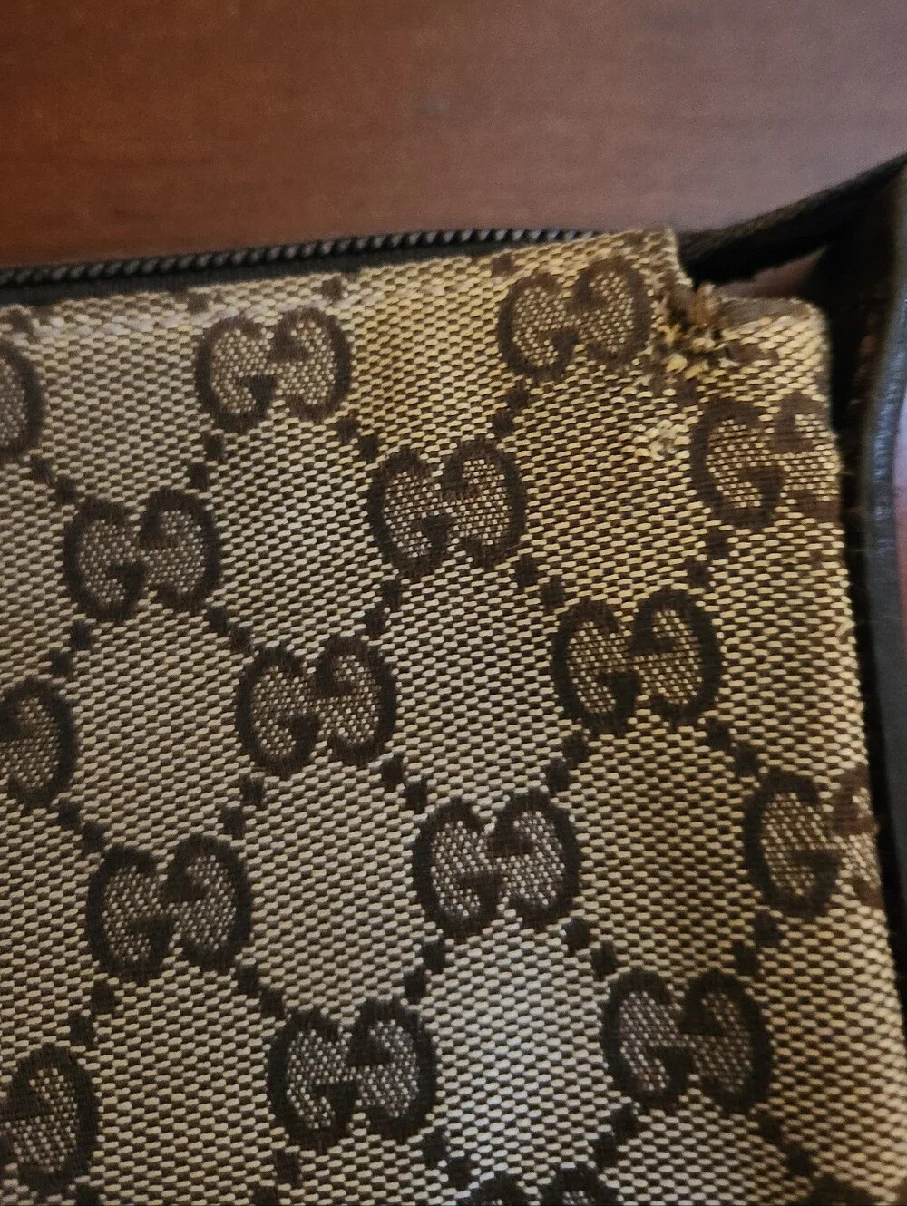 Gucci authentic tote